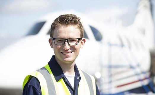 Aviation Graduate - Robert Head